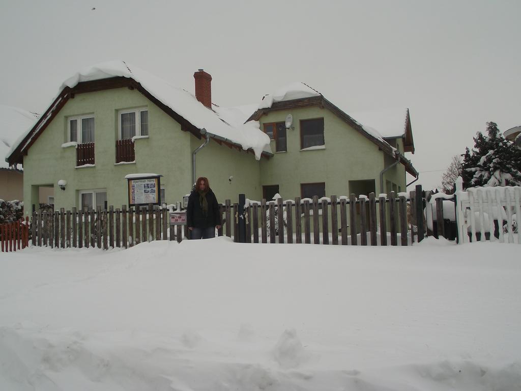 Nora Ii. Apartment *